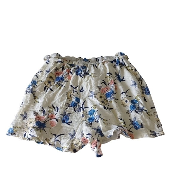 NWT! TART Rita paperbag floral print shorts - Picture 2 of 6